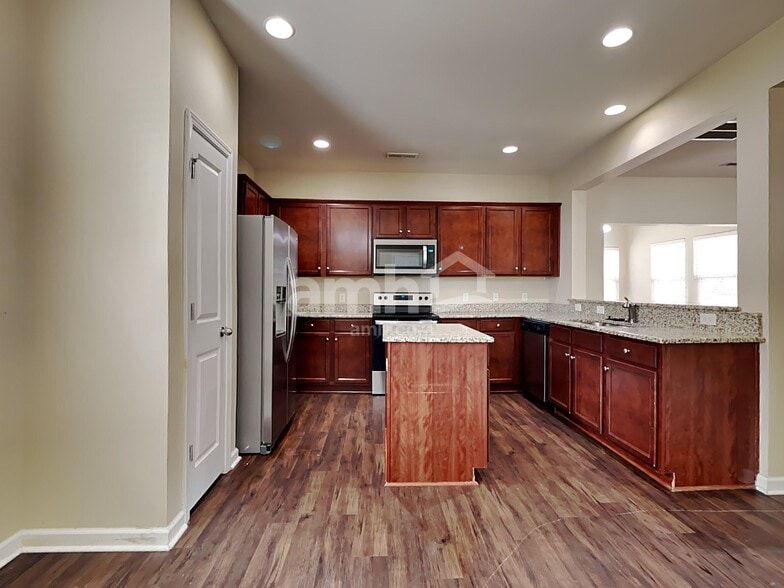 Building Photo - 251 Old Carolina Dr