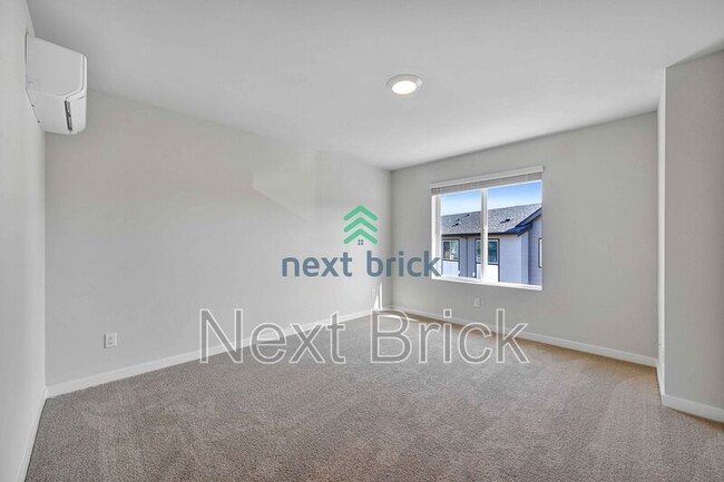 Building Photo - 16723 Alderwood Mall Pkwy