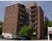 Building Photo - 125 Trapelo Rd
