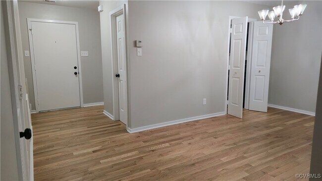 Building Photo - 9737 Groundhog Dr