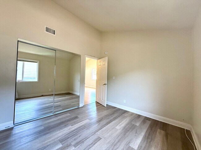 Building Photo - 2242 Elden Ave