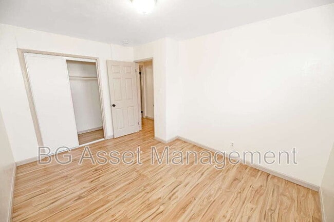 Building Photo - 1640 Barrus Ave