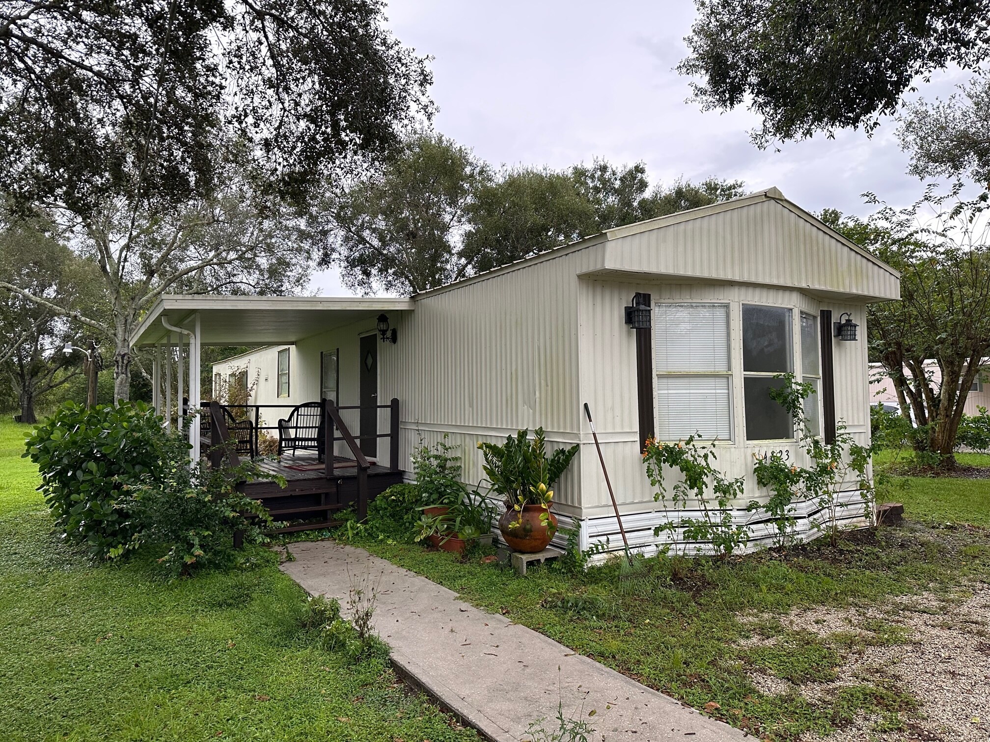 Building Photo - 4823 NW 27th St