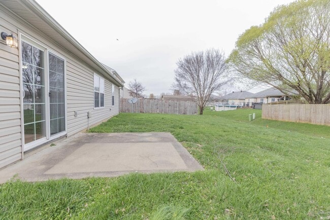 Building Photo - 4920 Penrose Dr