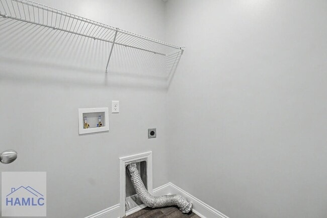 Building Photo - 702 Mill Creek Cir