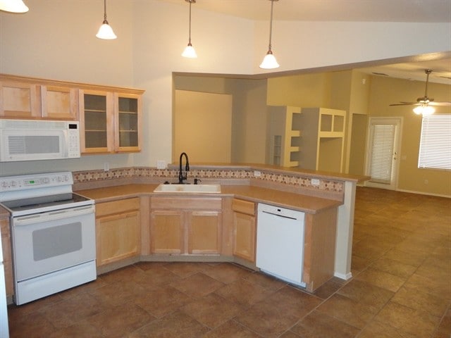 Building Photo - 3002 N 130th Ave