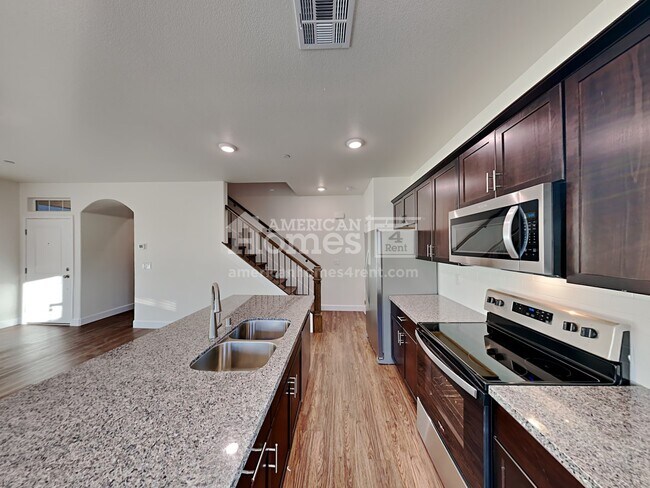 Building Photo - 78 Cabaletta Lane