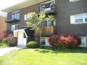 Building Photo - 10748 S Harlem Ave