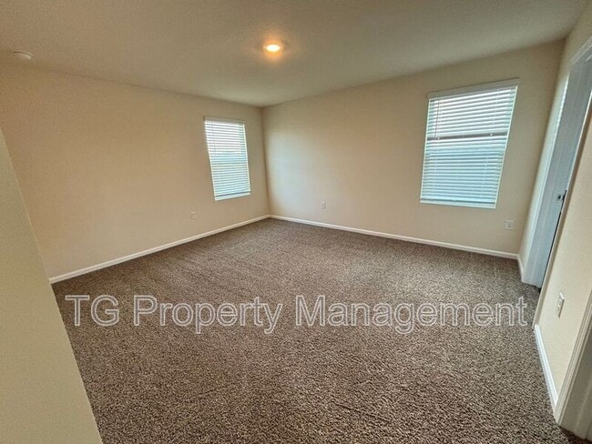 Building Photo - 15668 Palfrey Chase Dr