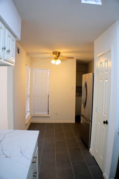 Building Photo - 5100 Allendale Rd