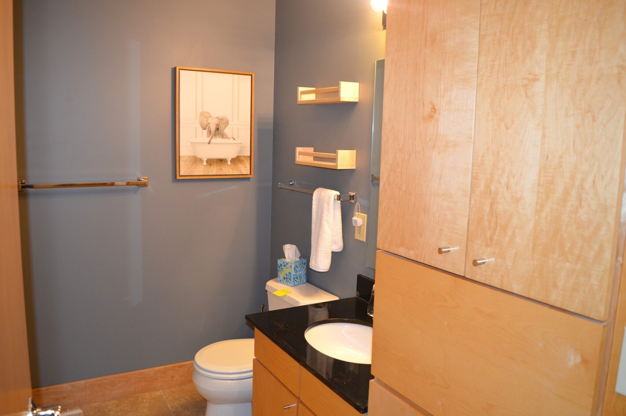 Building Photo - 333 W Mifflin St