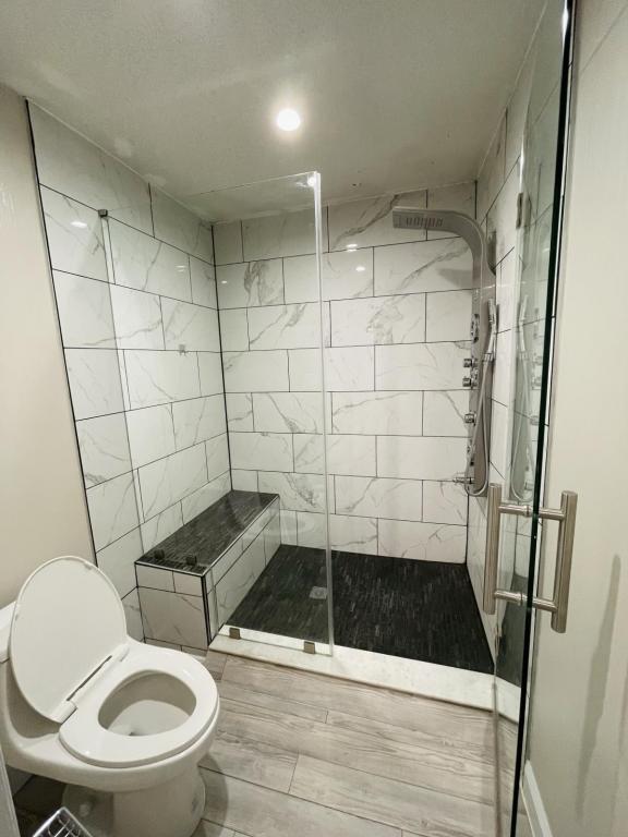 Building Photo - 2326 Colgate Dr