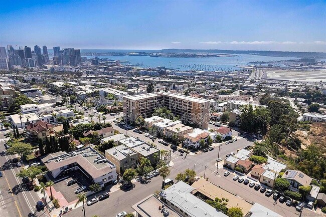 Building Photo - 230 W Laurel St