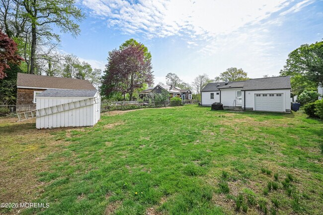 Building Photo - 57 Villa Pl