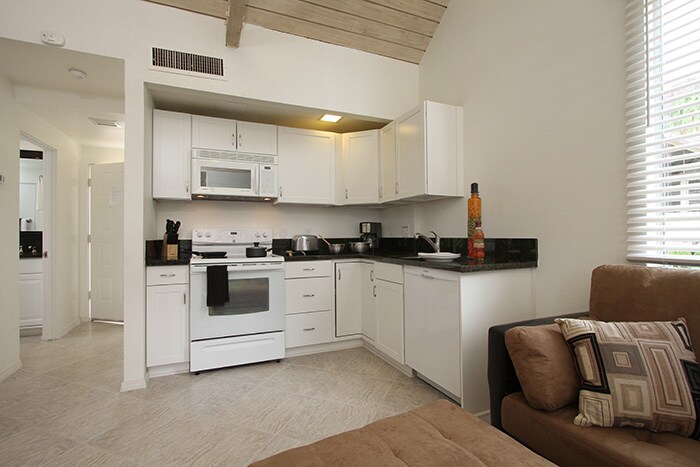 Building Photo - 78130 Cortez Ln