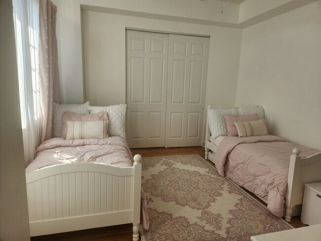 2nd Bedroom - 1861 Coral Heights Blvd