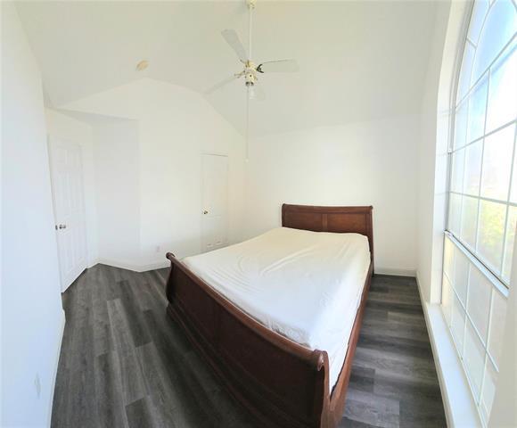 Building Photo - 2621 Ash Creek