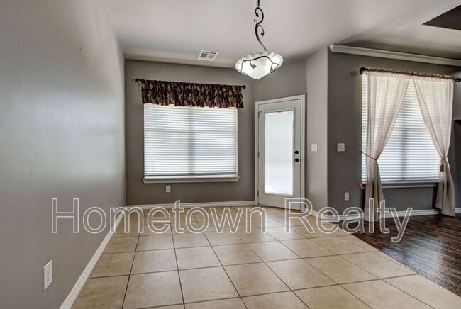 Building Photo - 4214 Topaz Cir