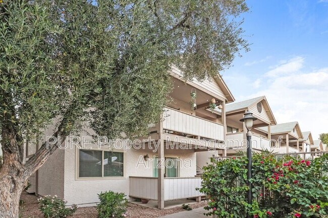 Building Photo - 616 S Hardy Dr