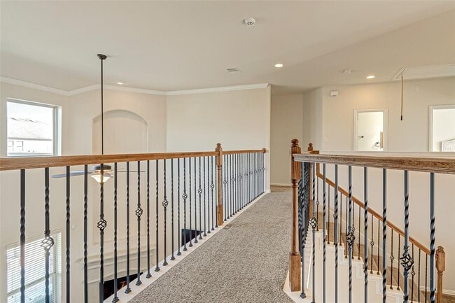 Building Photo - 9915 St Romain Dr