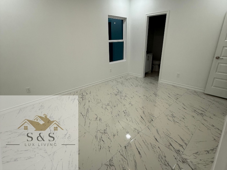 Building Photo - 11306 N 24th St