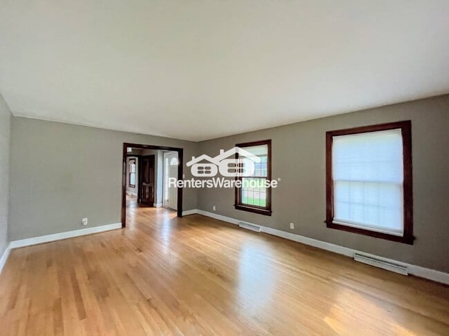 Building Photo - 2925 Duke of York Dr