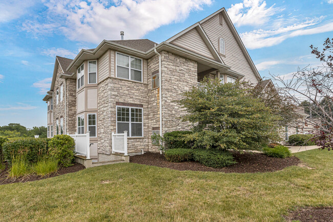 Building Photo - 4666 Sagewood Cir