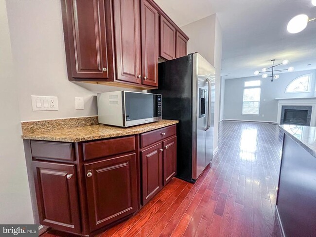 Building Photo - 3909 Beeker Mill Pl
