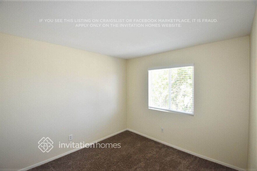 Building Photo - 38 Dawn Rose Way