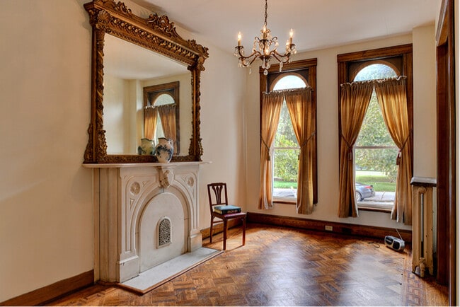 Building Photo - 2744 E Baltimore St