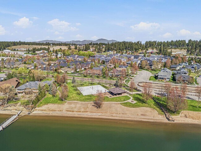 Building Photo - 4505 Greenchain Loop