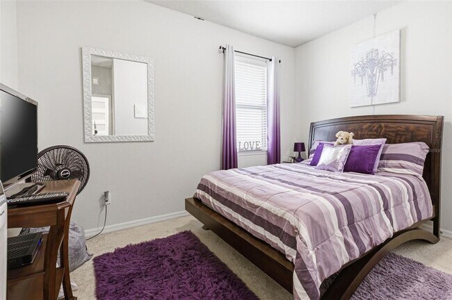 Building Photo - 5303 Levana St