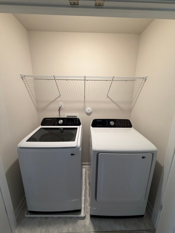 Building Photo - 930 Encore Autumn Ln