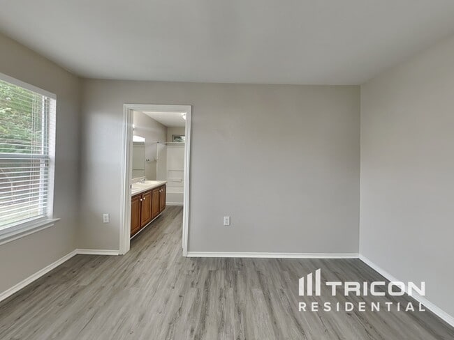 Building Photo - 12529 Sky Harbor Dr