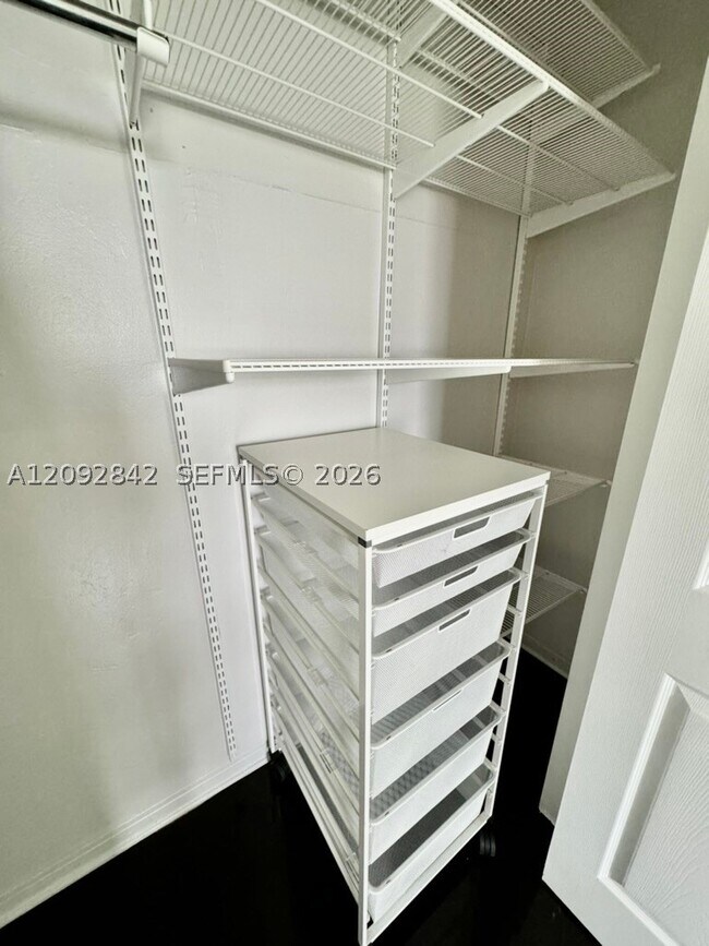 Building Photo - 7740 SW 54th Ct