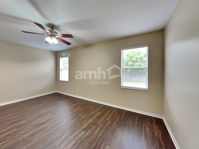 Building Photo - 10424 Frog Pond Dr
