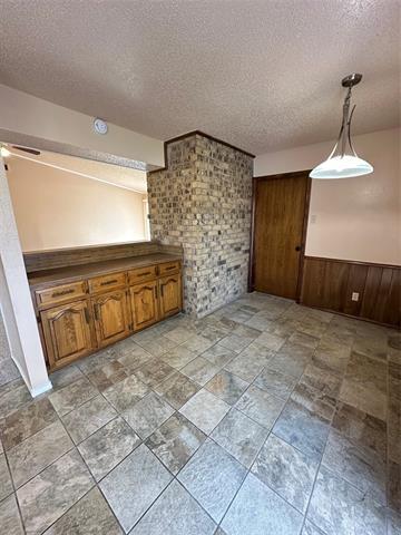 Building Photo - 638 Grinnell Dr