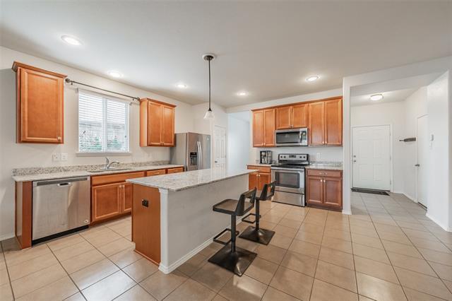 Building Photo - 2312 Bermont Red Ln