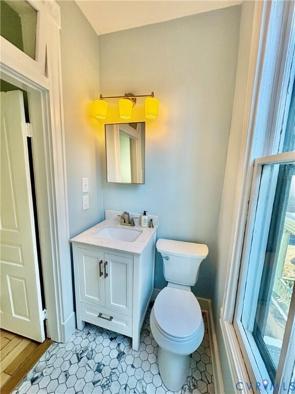 Building Photo - 14 N Davis Ave