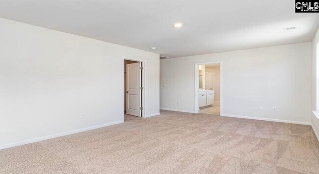 Building Photo - 2075 Grovefield Dr