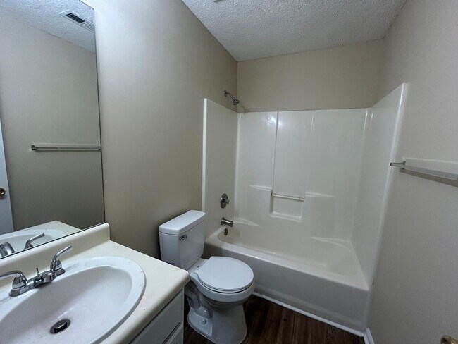 Building Photo - **MOVE IN WITH NO SECURITY DEPOSIT**8205 A...