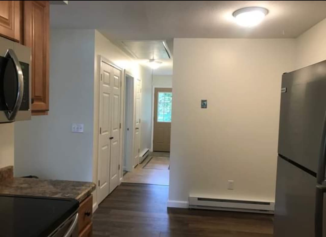 Hallway - 5616 Gardner Rd