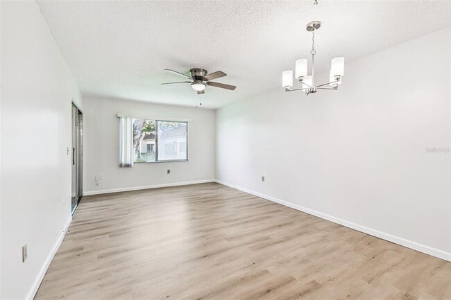 Building Photo - 1298 Mission Hills Blvd