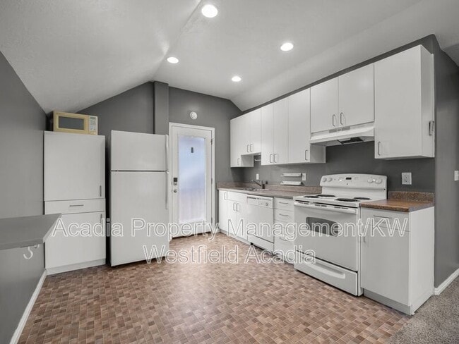 Building Photo - 4172 W Lakebridge Drive