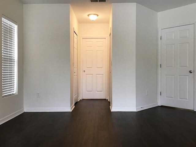 Building Photo - 15313 Stonebriar Way