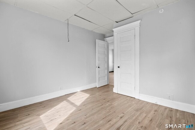 Building Photo - 73 South St