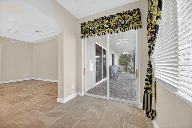 Building Photo - 1039 Emerald Dunes Dr