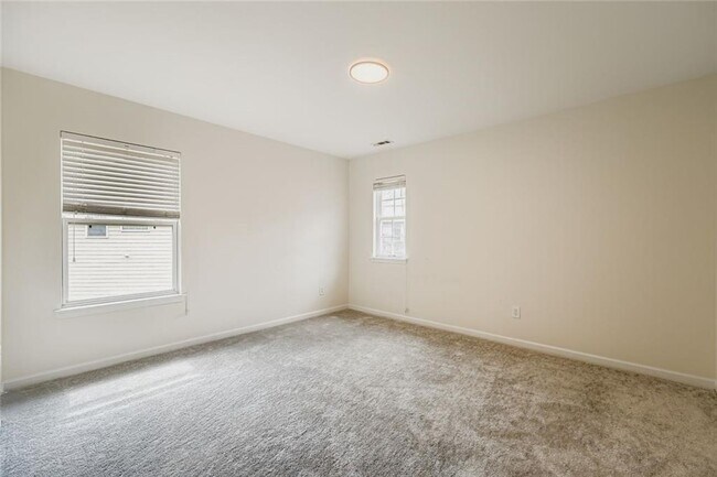 Building Photo - 700 Kirkly Way