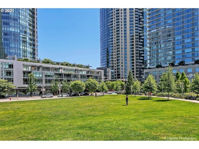 Building Photo - 3601 S River Pky