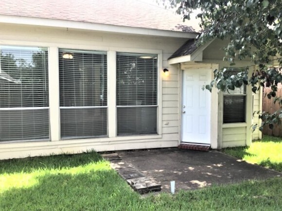Building Photo - 4715 Meadows Edge Ln